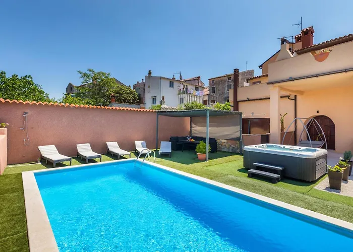 Stunning Home In Vodnjan