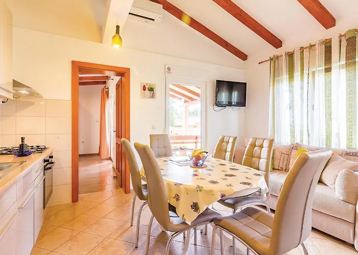 Holiday Home Vodnjan With Sea View III